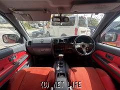 トヨタ ハイラックス