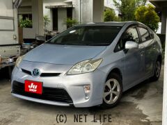 トヨタ プリウス