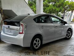 トヨタ プリウス