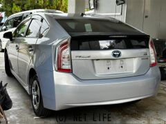 トヨタ プリウス