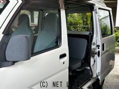 トヨタ ピクシスバン