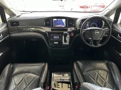 日産 エルグランド