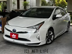 トヨタ プリウス