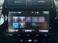 トヨタ プリウス