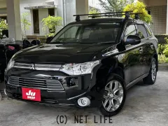 三菱 アウトランダーPHEV