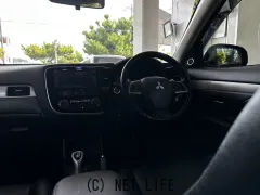 三菱 アウトランダーPHEV