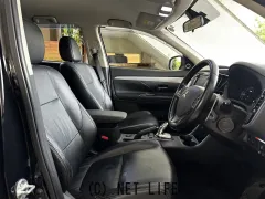 三菱 アウトランダーPHEV