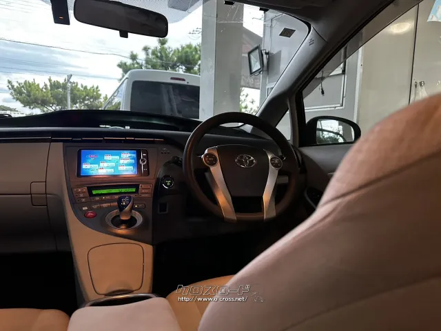 トヨタ プリウス