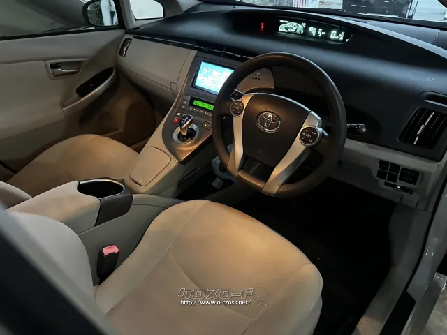 トヨタ プリウス