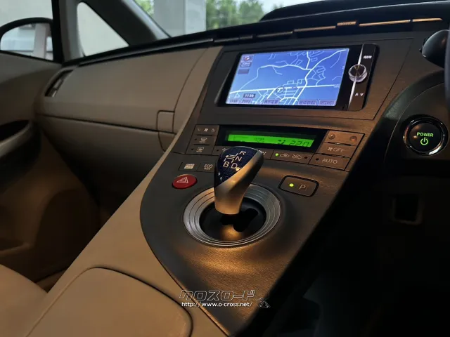 トヨタ プリウス