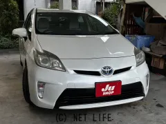 トヨタ プリウス