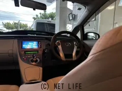 トヨタ プリウス