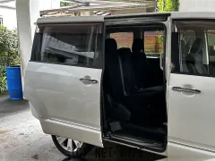 三菱 デリカD：5