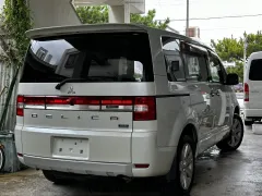 三菱 デリカD：5