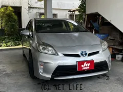 トヨタ プリウス