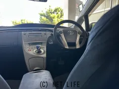 トヨタ プリウス