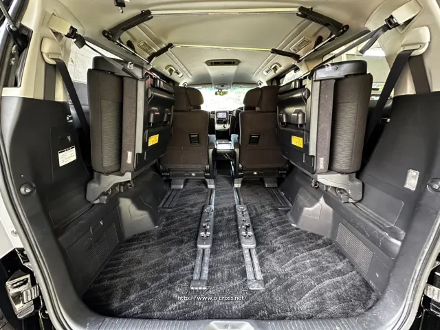 トヨタ アルファード