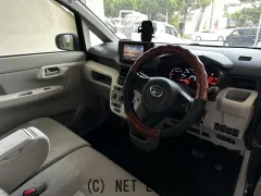 ダイハツ ムーヴ