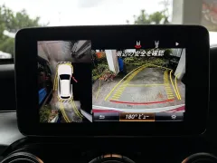 メルセデス・ベンツ GLC