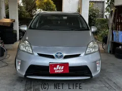 トヨタ プリウス