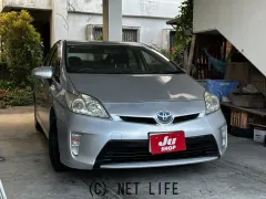 トヨタ プリウス