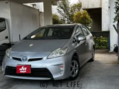 トヨタ プリウス