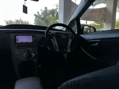 トヨタ プリウス