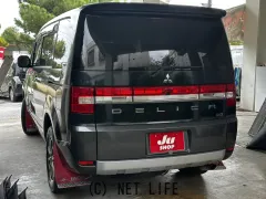 三菱 デリカD：5