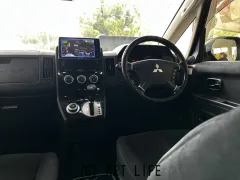 三菱 デリカD：5