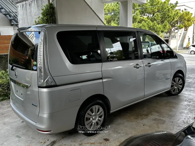 他店にてローンNGだったお客様でもお気軽にご相談ください 日産 セレナ