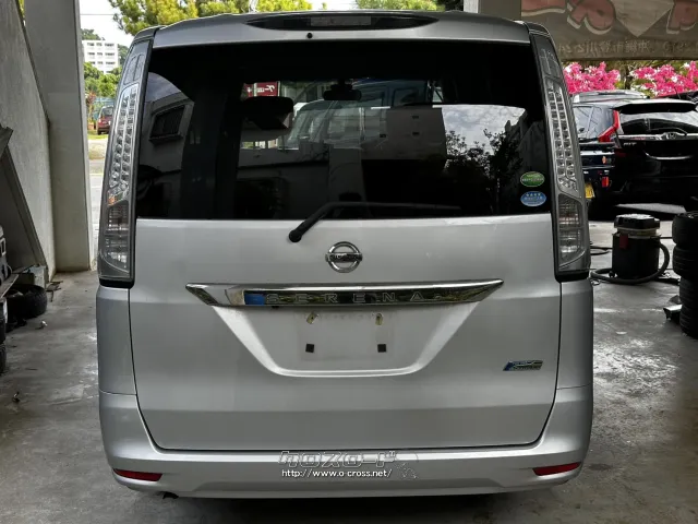 他店にてローンNGだったお客様でもお気軽にご相談ください 日産 セレナ