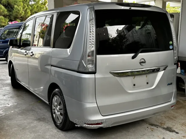 他店にてローンNGだったお客様でもお気軽にご相談ください 日産 セレナ