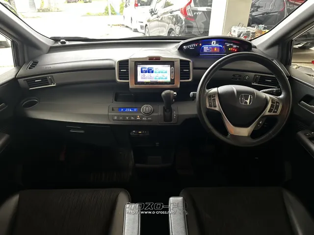 ホンダ フリードスパイクハイブリッド