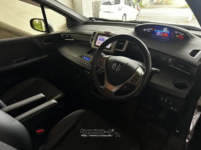 ホンダ フリードスパイクハイブリッド