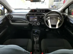 トヨタ アクア