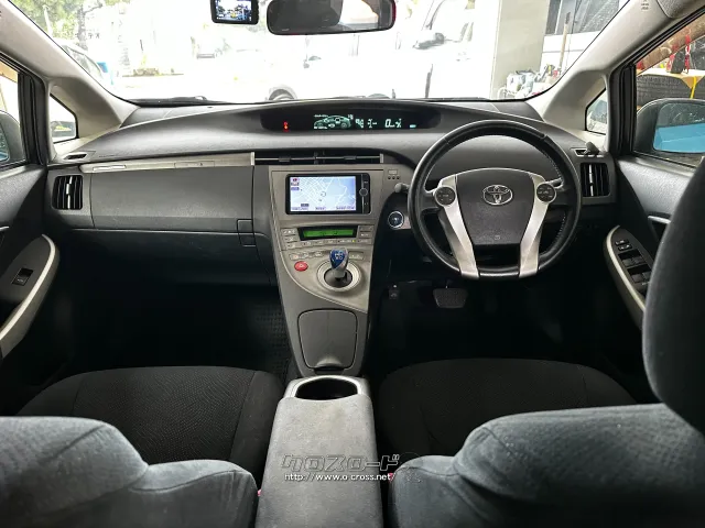 トヨタ プリウスPHV