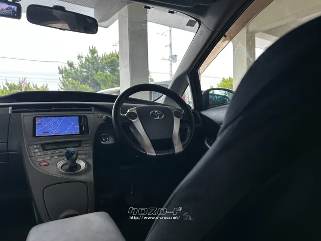 トヨタ プリウスPHV