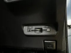 トヨタ プリウスPHV