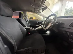 トヨタ プリウスPHV