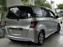 ホンダ フリードスパイク
