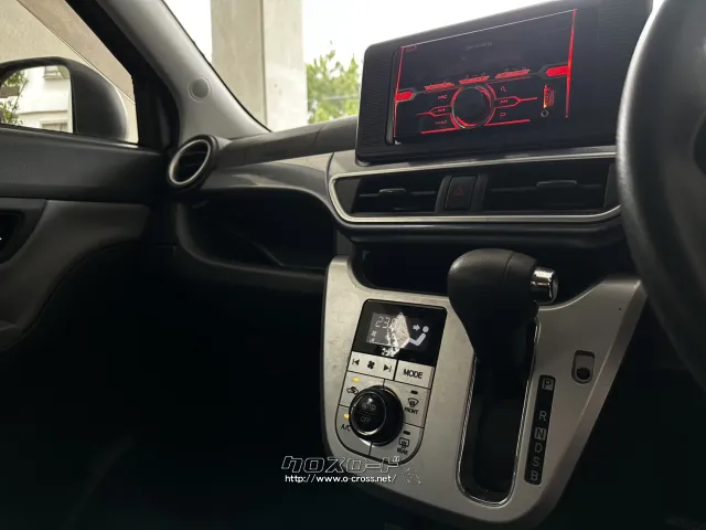 ダイハツ キャスト