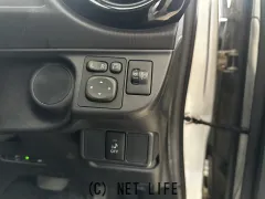 トヨタ アクア