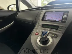 トヨタ プリウス