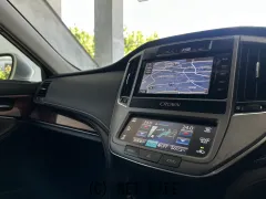 トヨタ クラウン