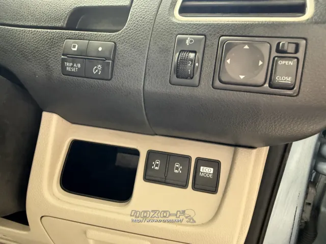 日産 セレナ