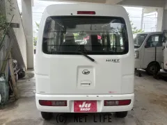 ダイハツ ハイゼットカーゴ