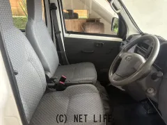 ダイハツ ハイゼットカーゴ