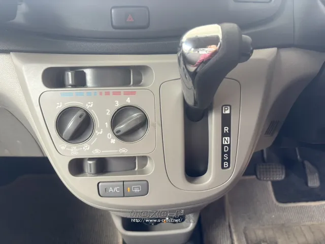 ダイハツ ミライース