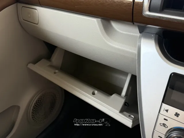 ダイハツ キャスト