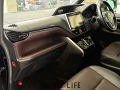 トヨタ エスクァイア